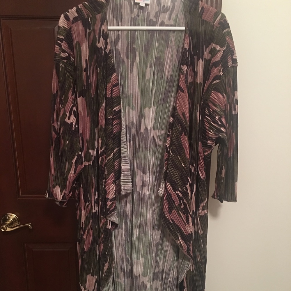 L Lularoe Shirley